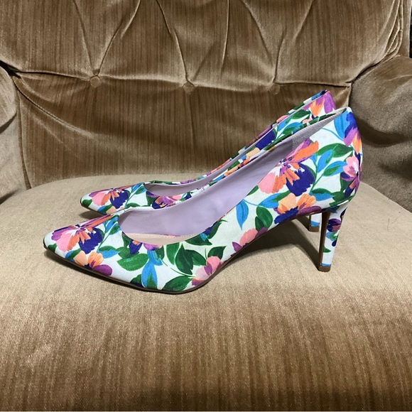 Kelly & Katie Multicolor Floral Heels Women’s 6.5 - Picture 7 of 11